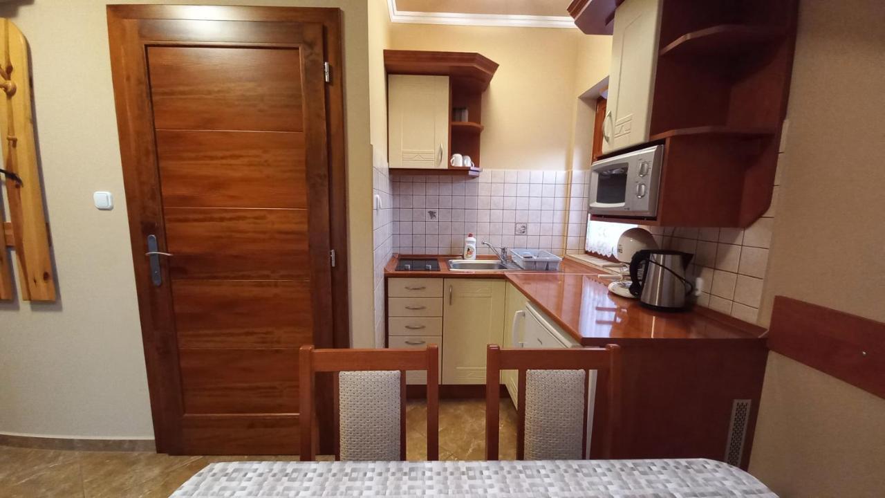 Nefelejcs Fagyizó és Apartmanház Kistolmacs Exterior foto